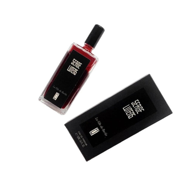 Serge Lutens La Fille de Berlin perfume